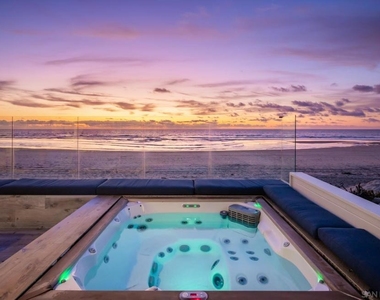 2050 Ocean Front - Photo Thumbnail 5