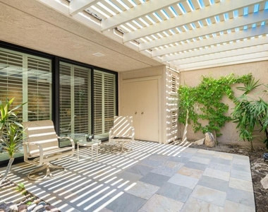6 Oxford Court - Photo Thumbnail 23