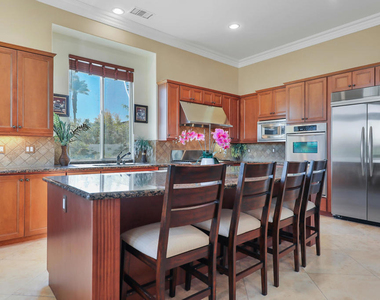 51016 Marbella Court - Photo Thumbnail 9