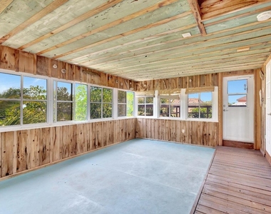 217 Marina Drive - Photo Thumbnail 22