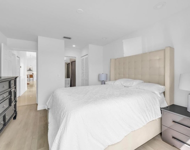 39 Dorchester Circle - Photo Thumbnail 9