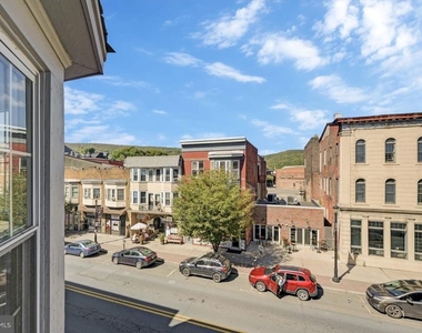 128a E Broad Street - Photo Thumbnail 9