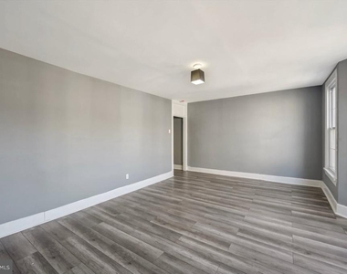 128a E Broad Street - Photo Thumbnail 28