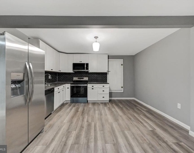 128a E Broad Street - Photo Thumbnail 20