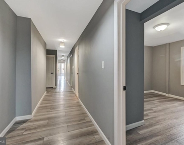 128a E Broad Street - Photo Thumbnail 36