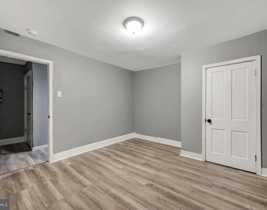 128a E Broad Street - Photo Thumbnail 29