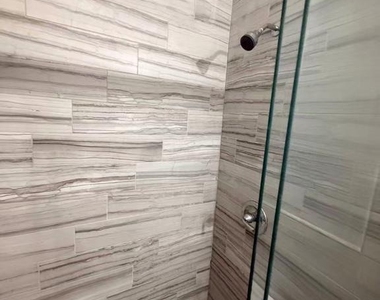 4428 Chestnut Street - Photo Thumbnail 4
