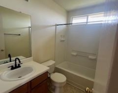 14909 Nuttall Dr - Photo Thumbnail 8