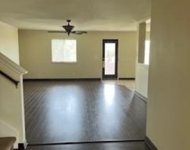 14909 Nuttall Dr - Photo Thumbnail 2