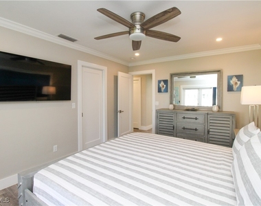 1353 Pelican Avenue - Photo Thumbnail 28