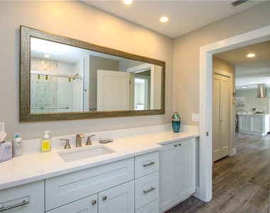 1353 Pelican Avenue - Photo Thumbnail 33
