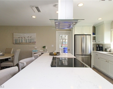 1353 Pelican Avenue - Photo Thumbnail 16