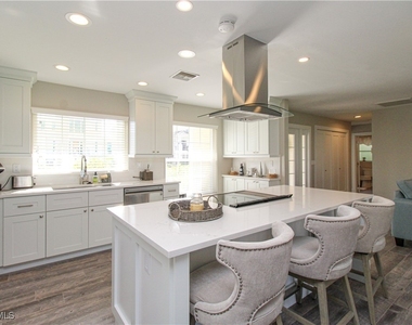 1353 Pelican Avenue - Photo Thumbnail 25