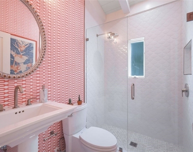 67 8th Avenue S - Photo Thumbnail 16