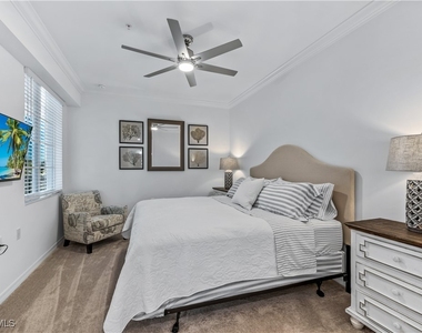 43030 Greenway Boulevard - Photo Thumbnail 6