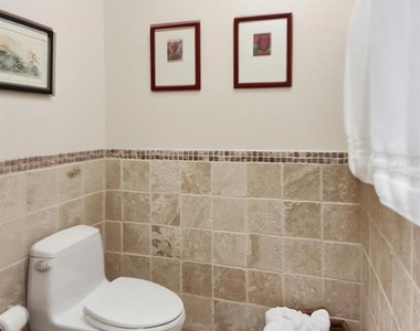 75 Ocean Drive - Photo Thumbnail 10