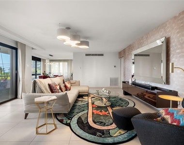 1510 Ashford Avenue - Photo Thumbnail 1