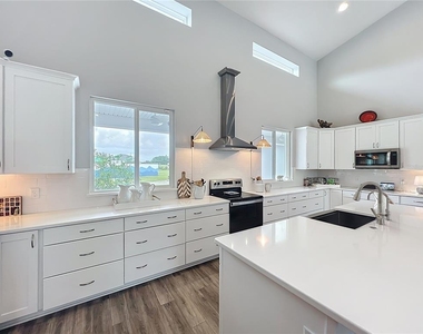 10224 Bay Lake Road - Photo Thumbnail 11