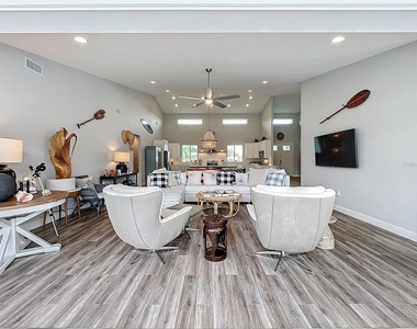10224 Bay Lake Road - Photo Thumbnail 22