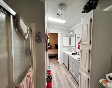 149 Jana Circle - Photo Thumbnail 11