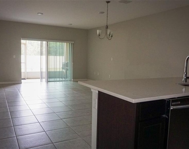 4763 Coral Castle Drive - Photo Thumbnail 7