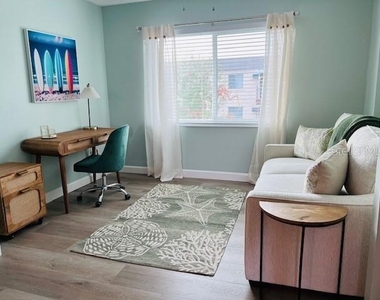 4242 Heron Way - Photo Thumbnail 14