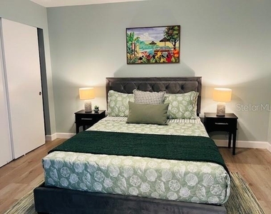 4242 Heron Way - Photo Thumbnail 8