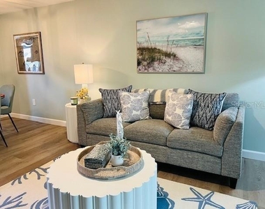4242 Heron Way - Photo Thumbnail 10