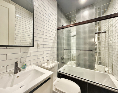 60-80 Myrtle Avenue - Photo Thumbnail 9