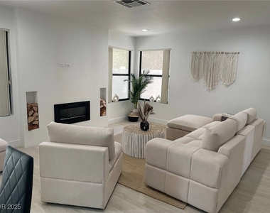 3004 Ocean View Drive - Photo Thumbnail 19