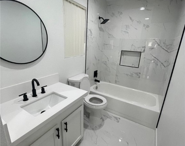 3004 Ocean View Drive - Photo Thumbnail 24