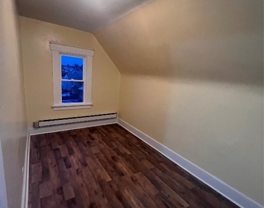 155 Willow Street - Photo Thumbnail 8