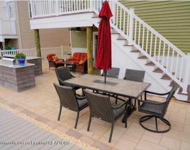 411 Harding Avenue - Photo Thumbnail 60