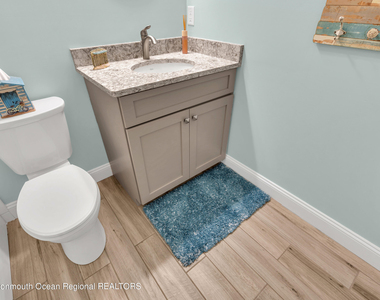 411 Harding Avenue - Photo Thumbnail 23