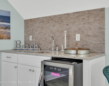 411 Harding Avenue - Photo Thumbnail 44