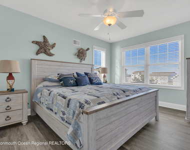 411 Harding Avenue - Photo Thumbnail 34