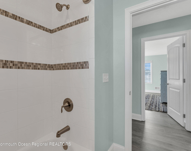 411 Harding Avenue - Photo Thumbnail 31