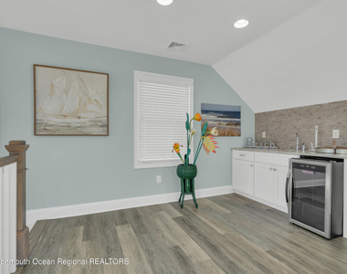 411 Harding Avenue - Photo Thumbnail 43