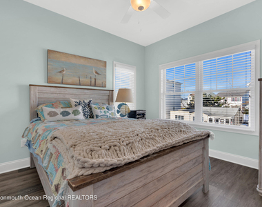 411 Harding Avenue - Photo Thumbnail 20