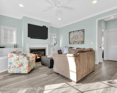 411 Harding Avenue - Photo Thumbnail 15