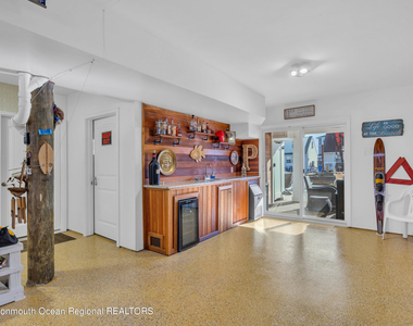 411 Harding Avenue - Photo Thumbnail 49