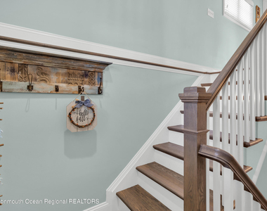 411 Harding Avenue - Photo Thumbnail 6