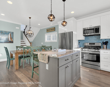411 Harding Avenue - Photo Thumbnail 14