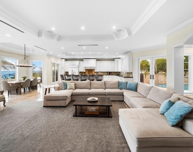 2760 N Atlantic Boulevard - Photo Thumbnail 11