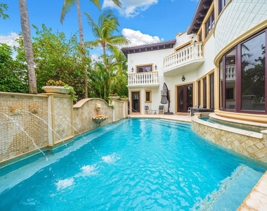 2760 N Atlantic Boulevard - Photo Thumbnail 4