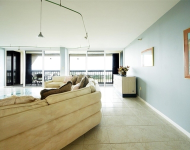 2480 Presidential Way - Photo Thumbnail 2