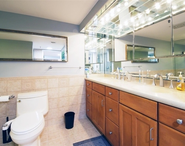 2480 Presidential Way - Photo Thumbnail 24