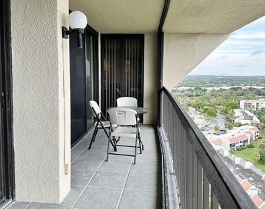 2480 Presidential Way - Photo Thumbnail 38