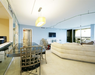 2480 Presidential Way - Photo Thumbnail 5