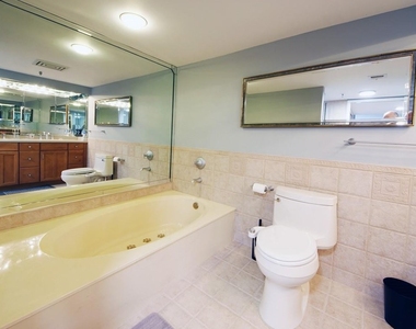 2480 Presidential Way - Photo Thumbnail 21